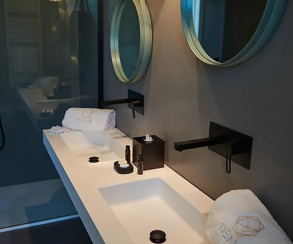 Hotel Idea 18 Boutique *